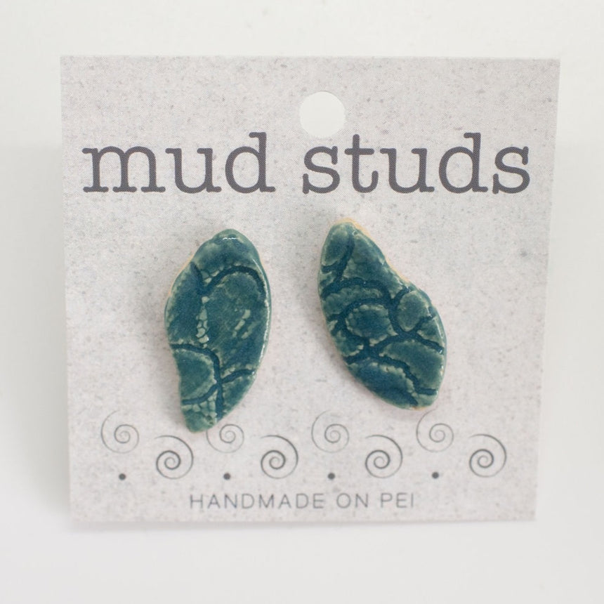 Lacey Leaves Mud Studs